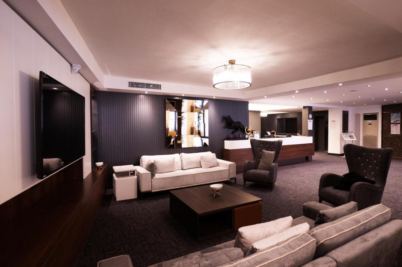 Uk Ankara Hotel מראה חיצוני תמונה