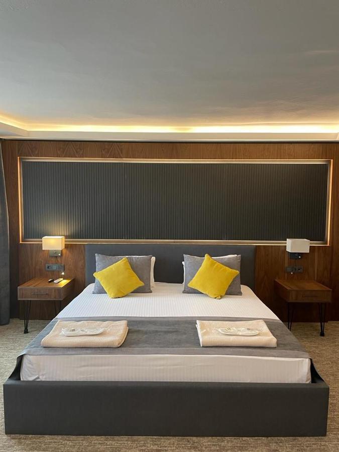 Uk Ankara Hotel מראה חיצוני תמונה